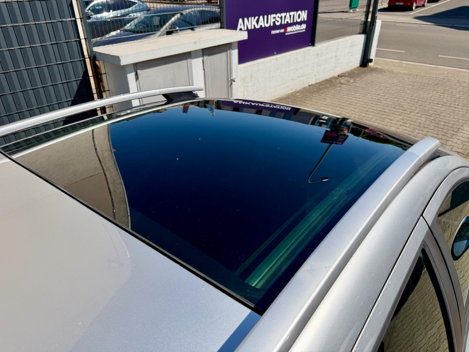 Peugeot 207 2011 — photo 23
