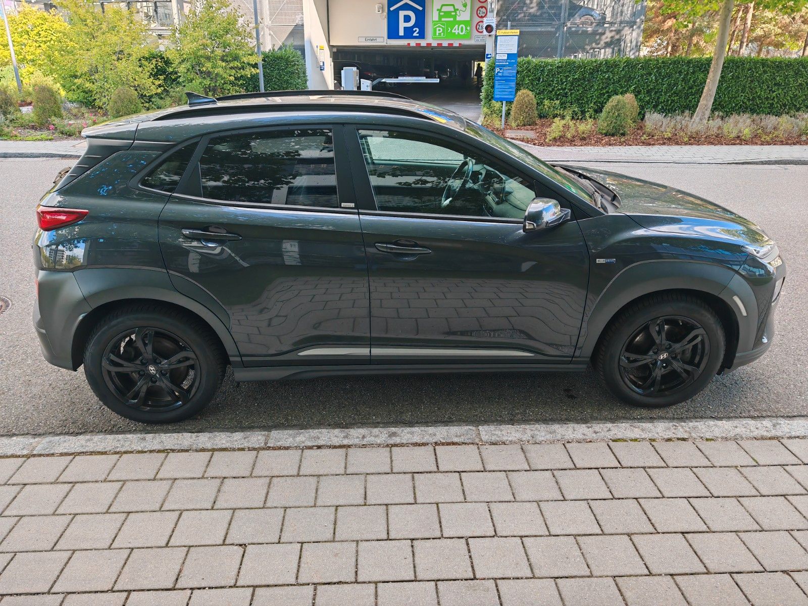 Hyundai Kona Style Elektro 2WD -VOLLAUSSTATTUNG- 8 x Alu