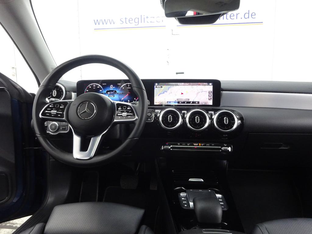 Mercedes-Benz CLA 220 Shooting Brake