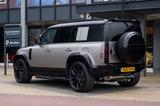 Land Rover Defender 110 P300e X-Dynamic HSE Urban Widetrack - Land Rover Defender HSE mit Hybrid-Antrieb (Benzin/Elektro)