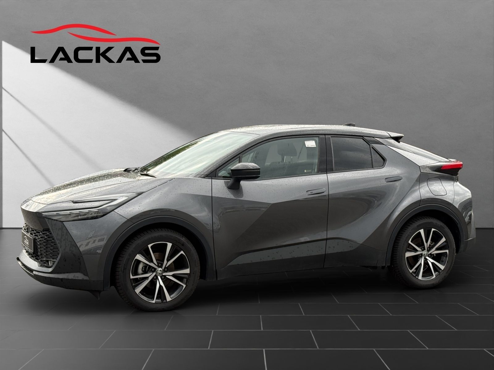 Toyota C-HR - 1