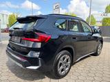 BMW X1 18 d sDrive xLine*U11*Leder*AHK*Widescreen - BMW X1 U11 mit Diesel-Antrieb