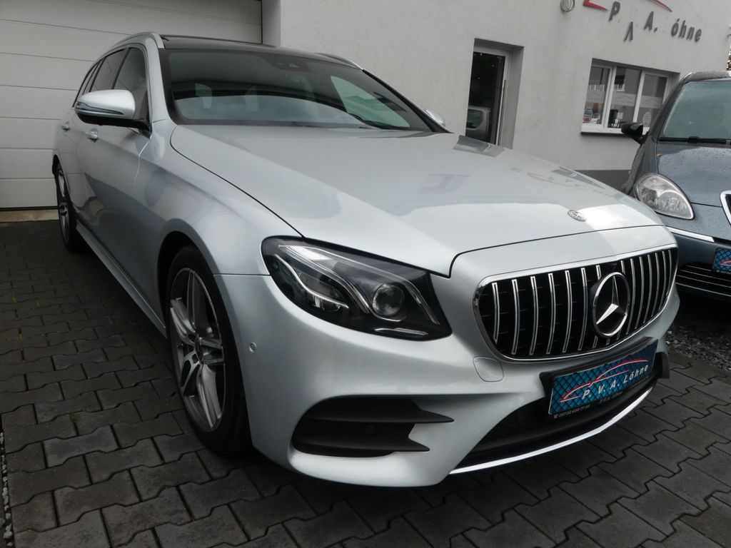 Image of Mercedes-Benz E 220