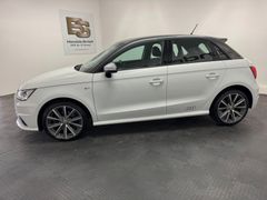 AUDI A1 1.4 TFSI DSG SB*S LINE*BI-XEN*PDC*NAVI*SHZ*