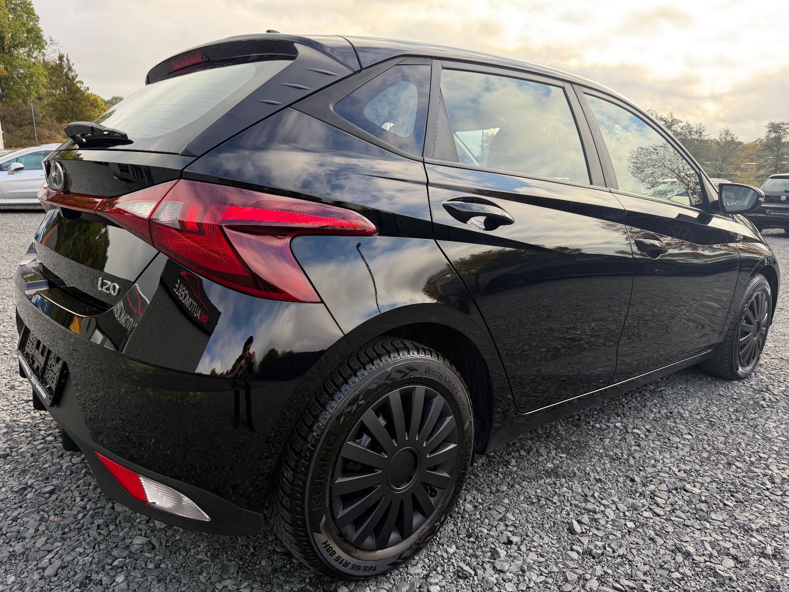 HYUNDAI i20 Trend Mild-Hybrid KAMERA/TEMPO/KLIMA – Foto 6