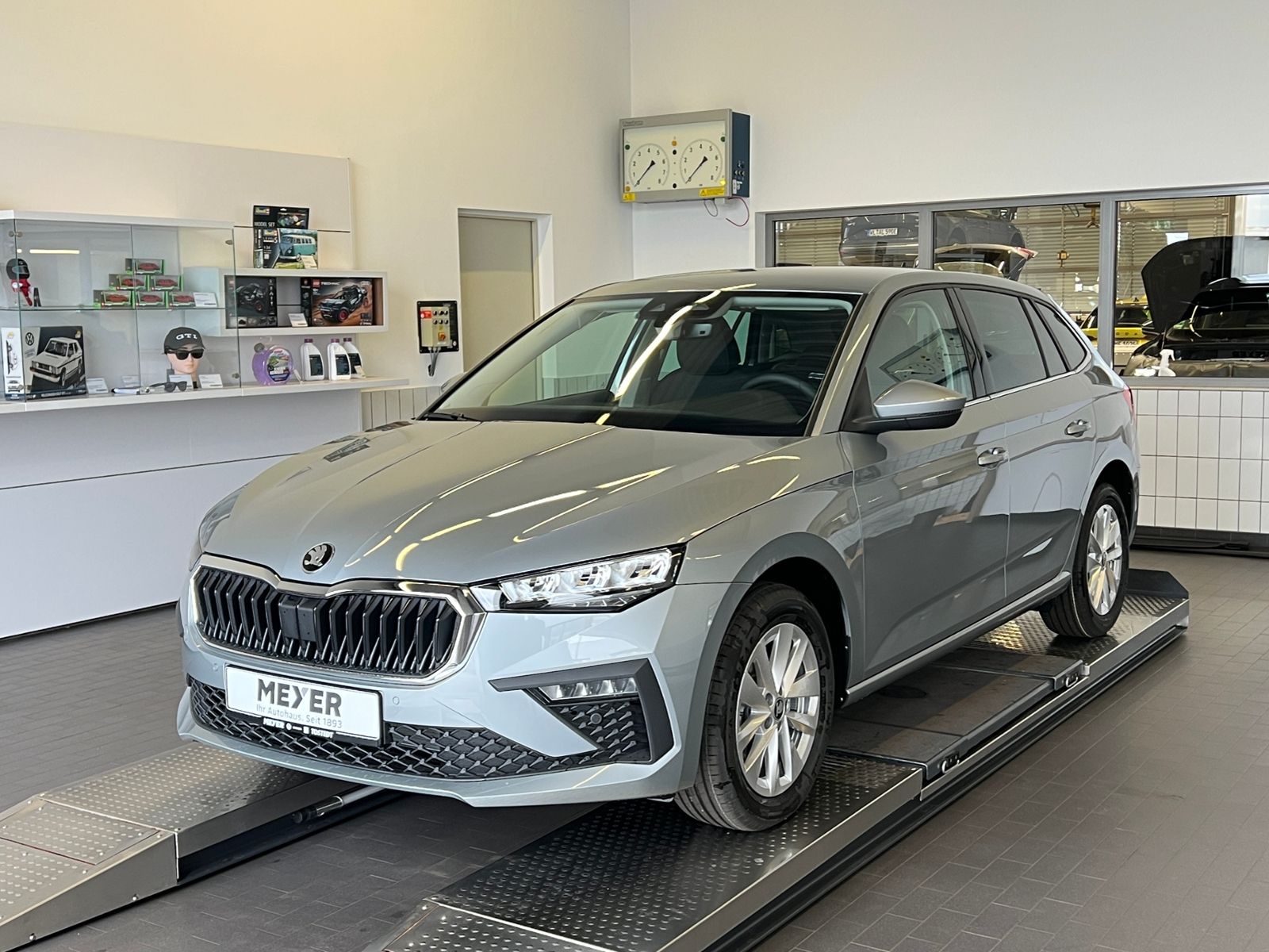 Fahrzeugabbildung SKODA Scala Selection 1.0 TSI DSG *AHK, LED, ACC, Kame