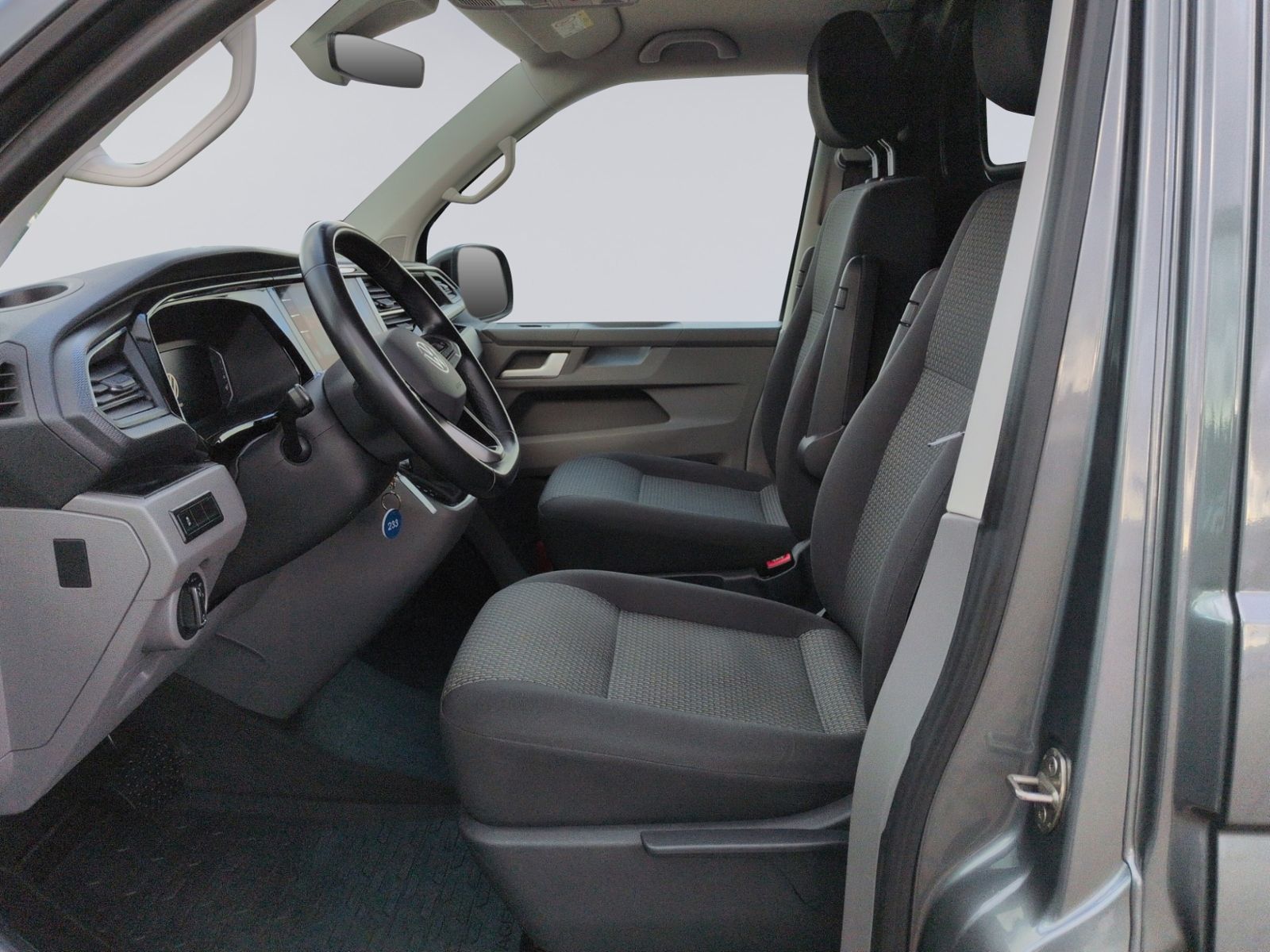 T6.1 Kasten 2.0 TDI DSG 4M STHZ+AHK+NAVI+KAMERA