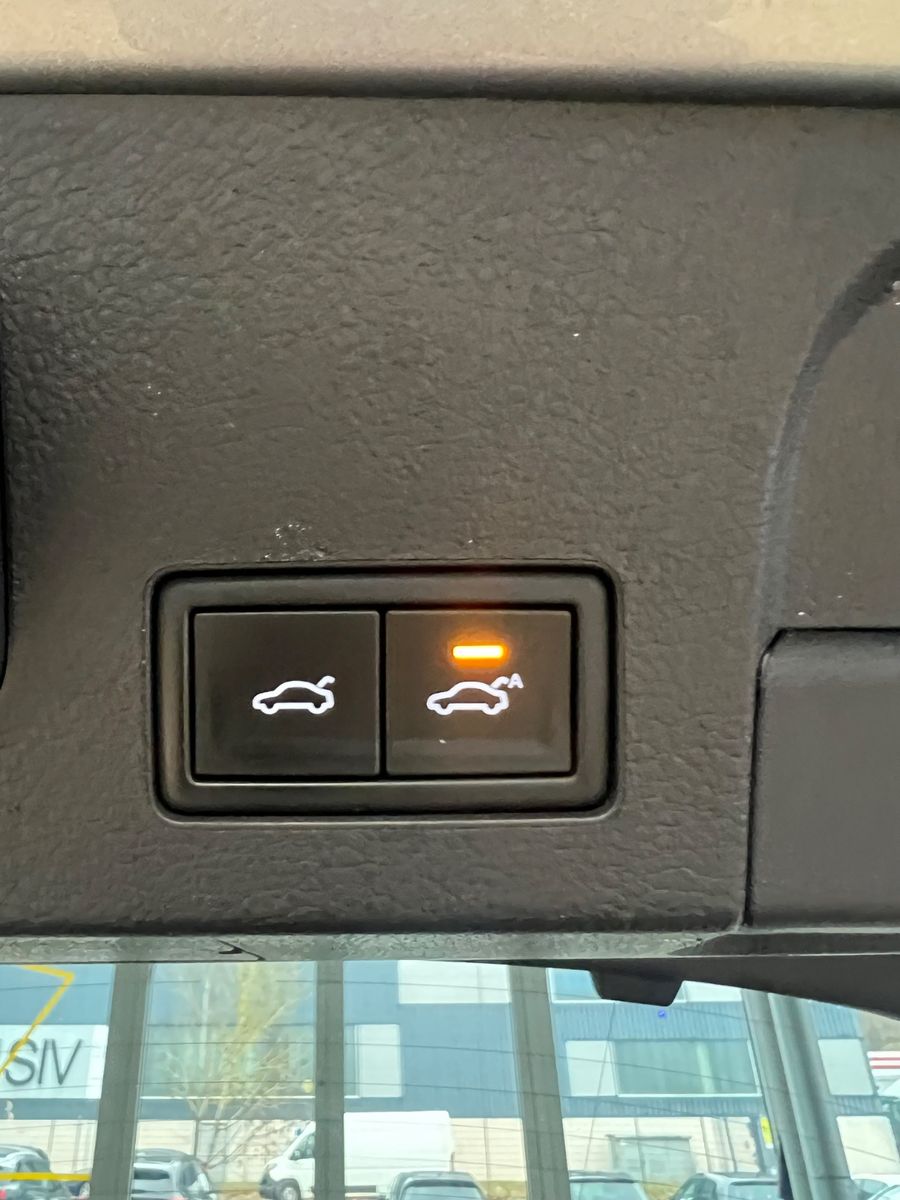 Fahrzeugabbildung Volkswagen Arteon R-Line 4Motion 239PS *PANORAMADACH*ACC*