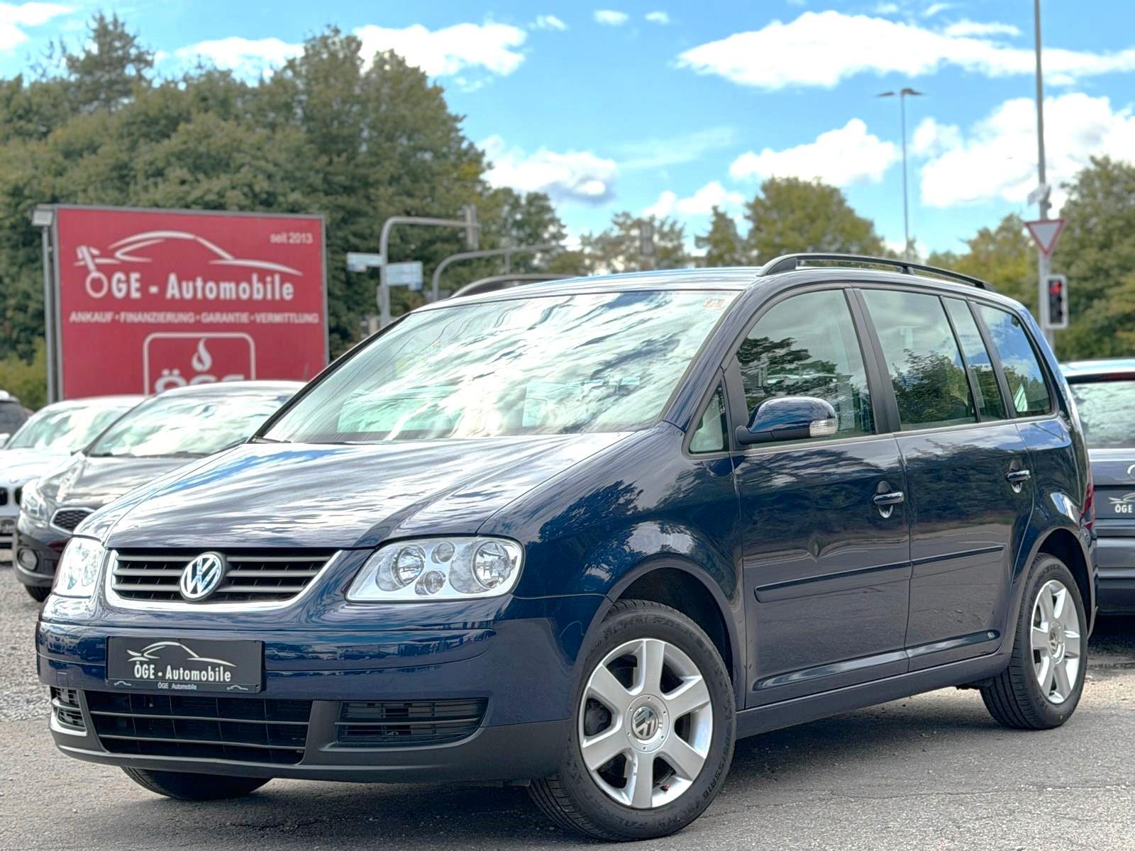 Volkswagen Touran 2.0 FSI Goal NAVI/1.HAND/TÜV/AHK