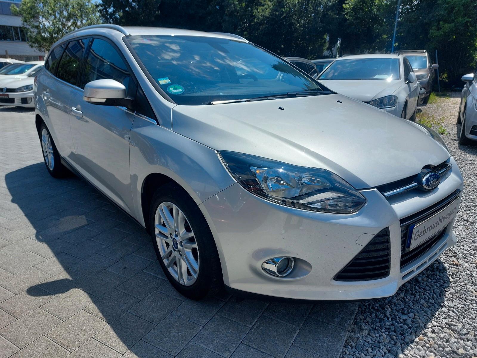 Ford Focus Turnier Titanium *Automatik*