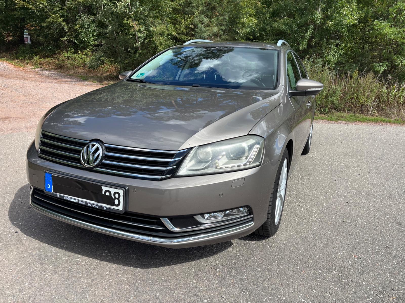 Volkswagen Passat 2012 — photo 5