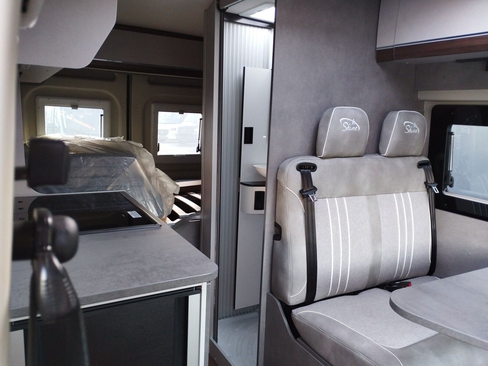 Fahrzeugabbildung Pössl Summit Shine 540 Citroen 140 PS Lithium,Solar