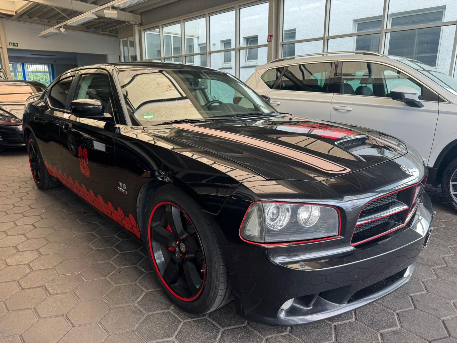 Dodge Charger SRT 8 V8 HEMI 8-Fach