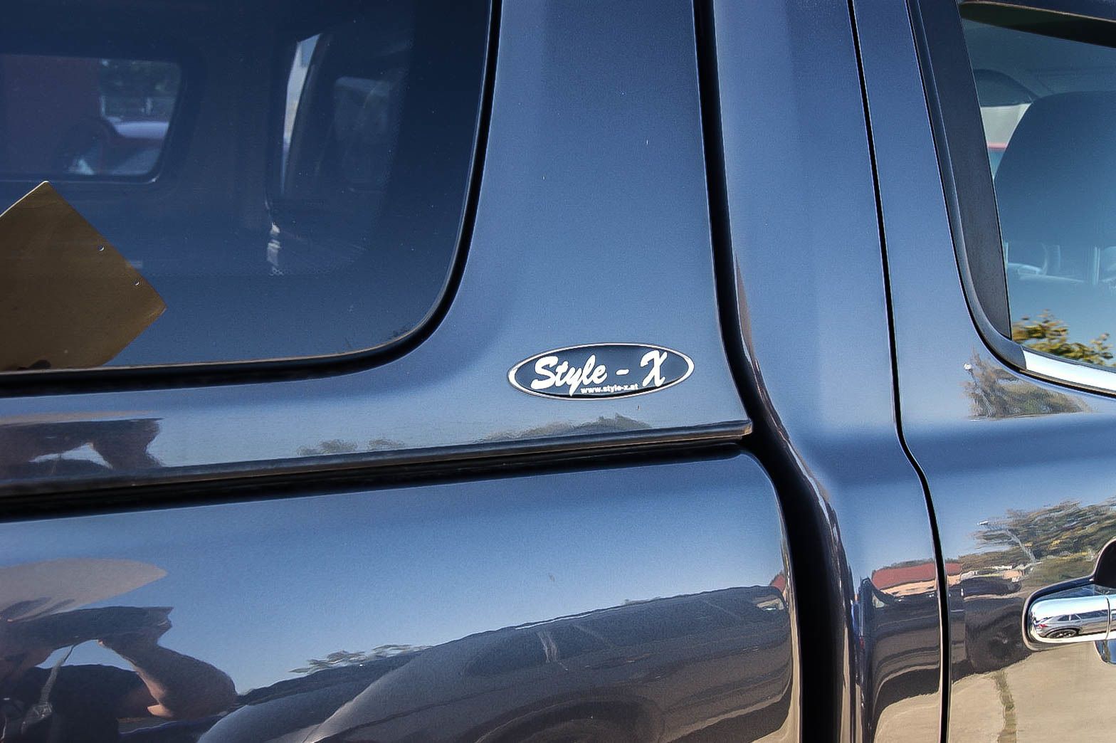 Fahrzeugabbildung Ford Ranger Limited 2.2 Doka 4x4 HARDTOP OFFROAD AHZV