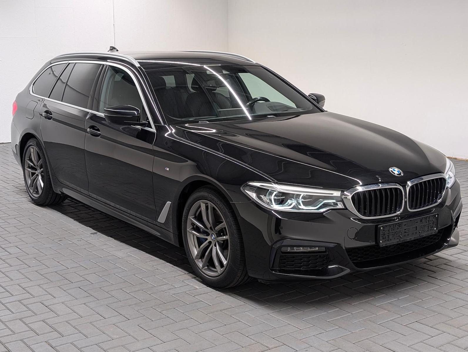 BMW 530d Touring M-Sport LED/AHK/Leder/360°Kam/HUD