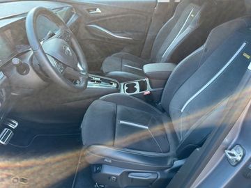 Fotografie 9 des Opel Grandland (X) Grandland GSe AWD Alcantara Navi Matrix-LED