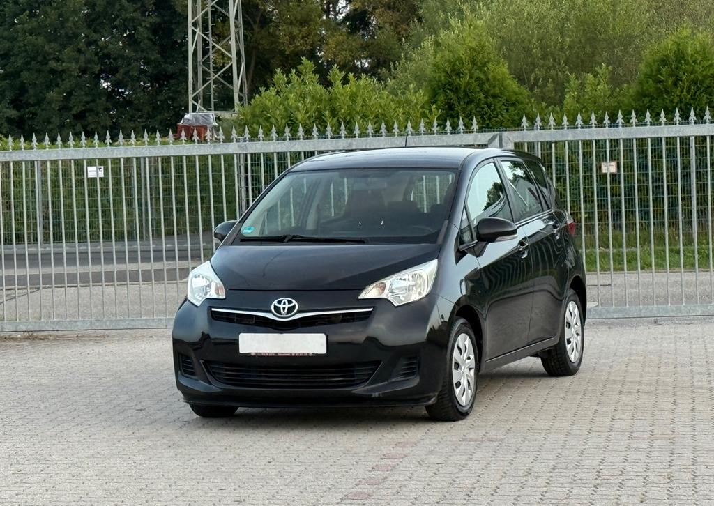 Toyota Verso-S