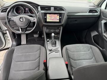 Volkswagen Tiguan Allspace - 8