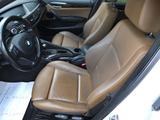 BMW X1 18 i sDrive LEDER M-SPORTPAKET1.HAND EDELHOLZ - gebrauchte BMW X1 aus dem Jahr 2012