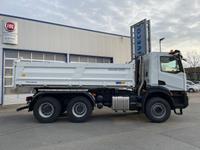 Iveco AD300X54Z HR X-WAY