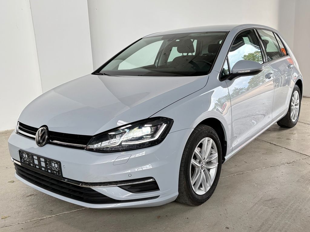 Image of Volkswagen Golf
