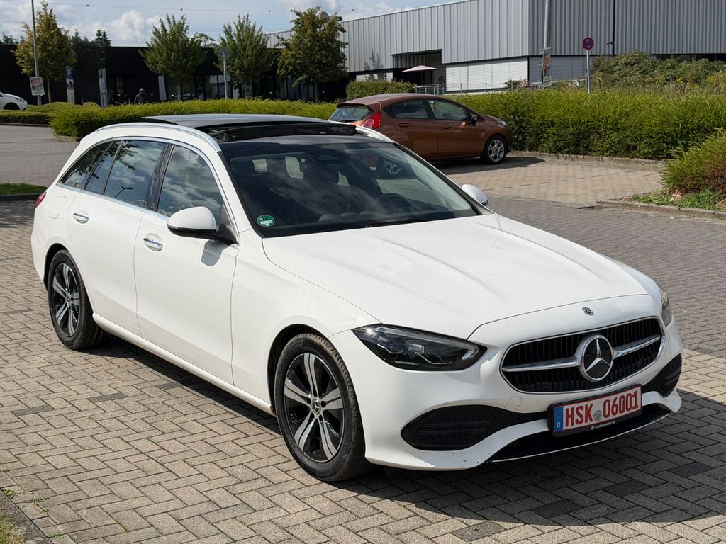 Image of Mercedes-Benz C 220