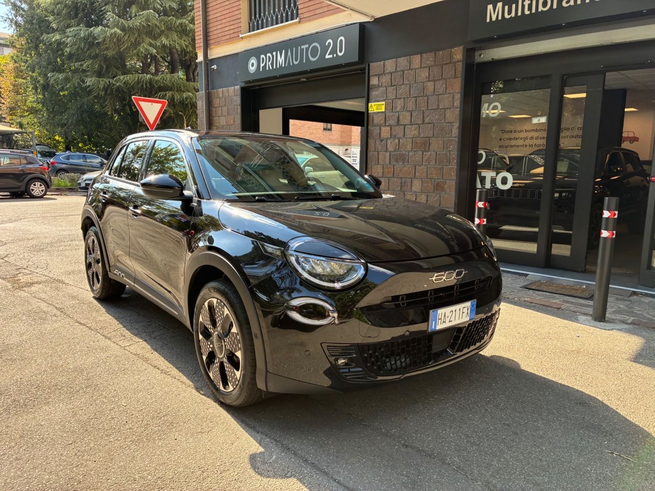 Fiat 600 Hybrid 110 CV DCT MHEV La Prima II imagem 3