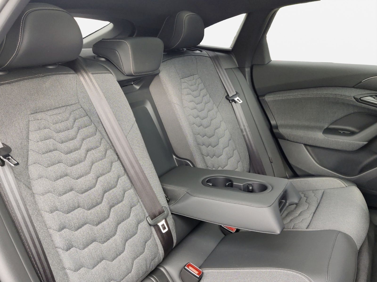 Audi A6 e-tron - Bild 17