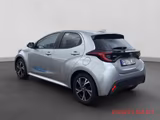 Toyota Yaris Hybrid Team D 1.5 LED CarPlay Abstandstemp - Toyota Yaris: Allradantrieb