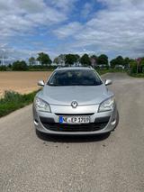 Renault Megane Grandtour Expression dCi 110 Eco2  - Renault Megane aus 2011: Grandtour