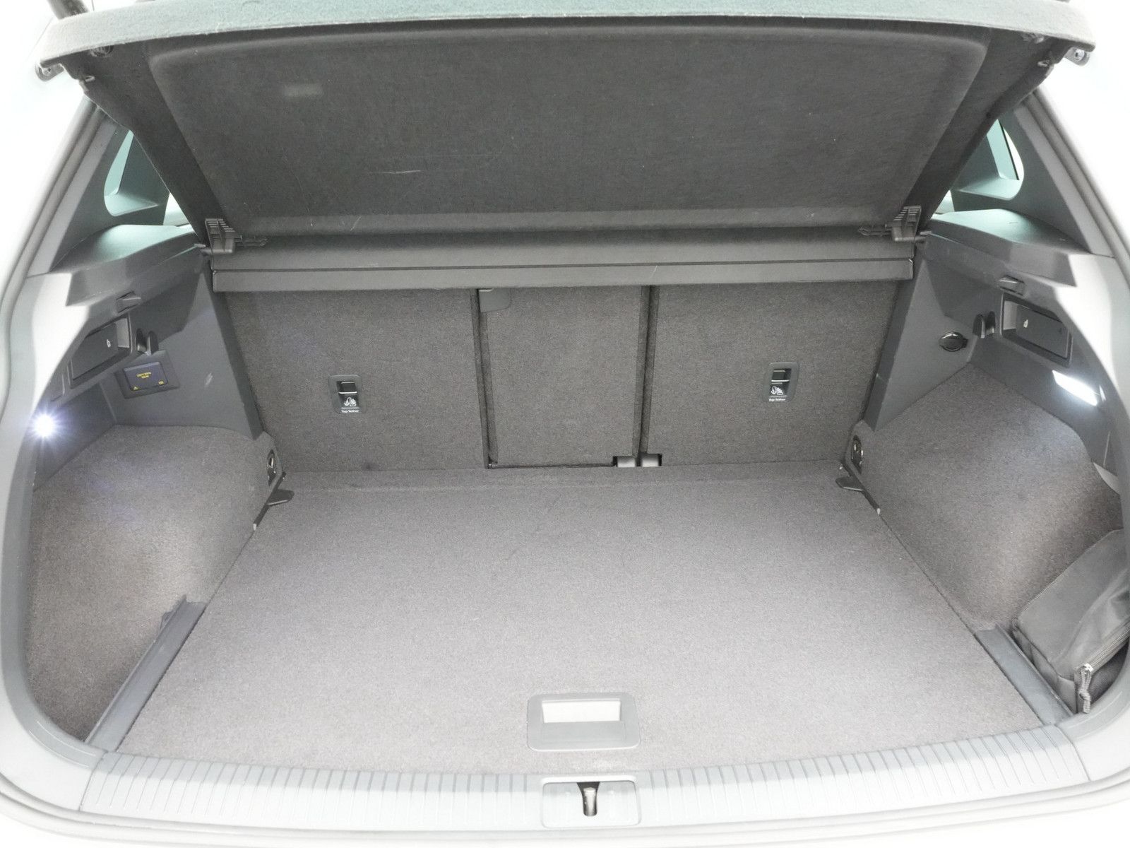 Volkswagen Tiguan - Bild 21