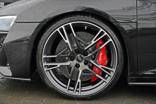 R8 Spyder quattro Performance RAUTE CARBON EXCLU