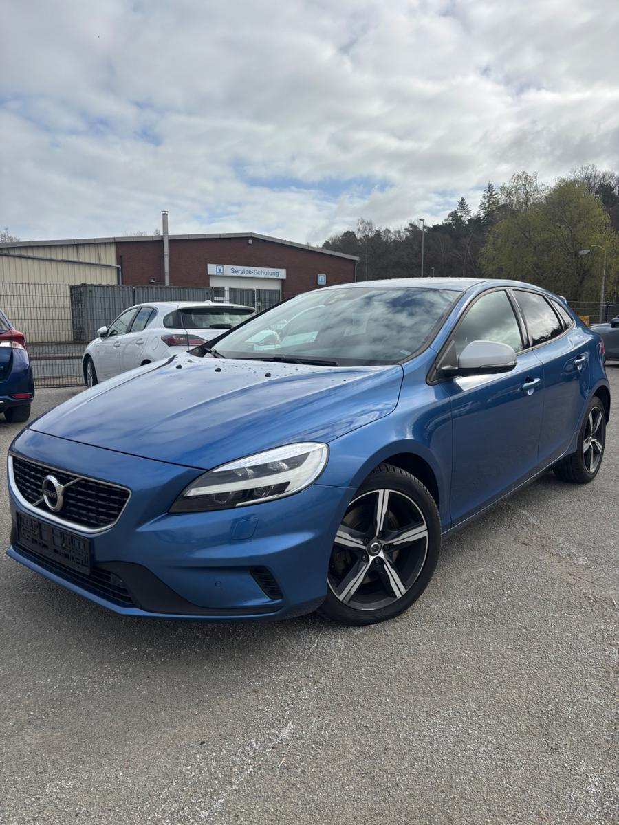 Volvo V40 R-Design