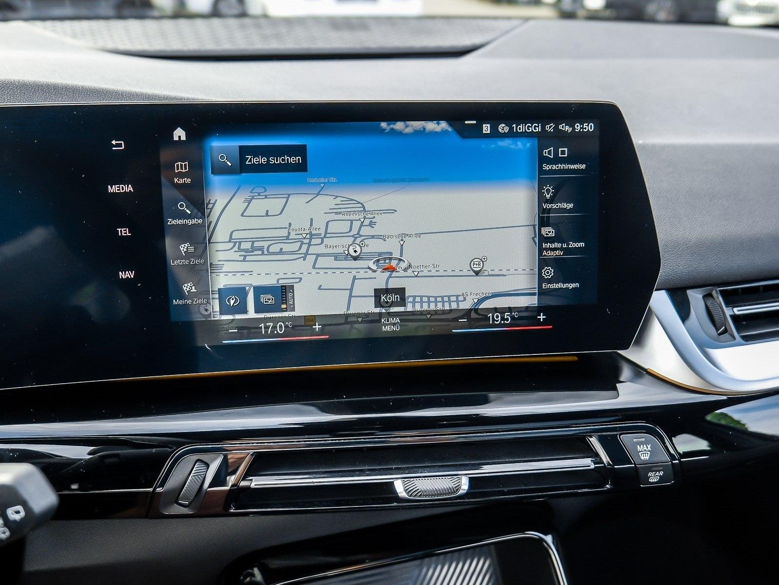 BMW 230e xDrive M Sport PANO RFK LED Sound Syst. LM