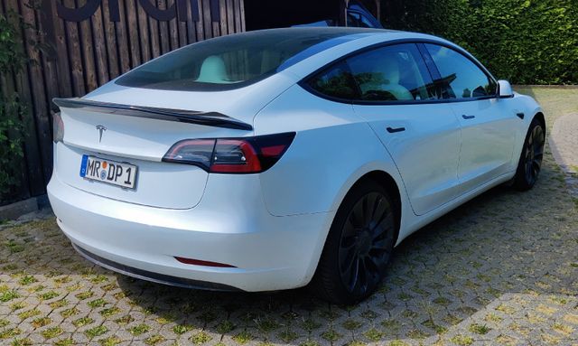 Tesla Model 3 Performance,2xWeiss,Mwst.,evtl.Inz.mögl.