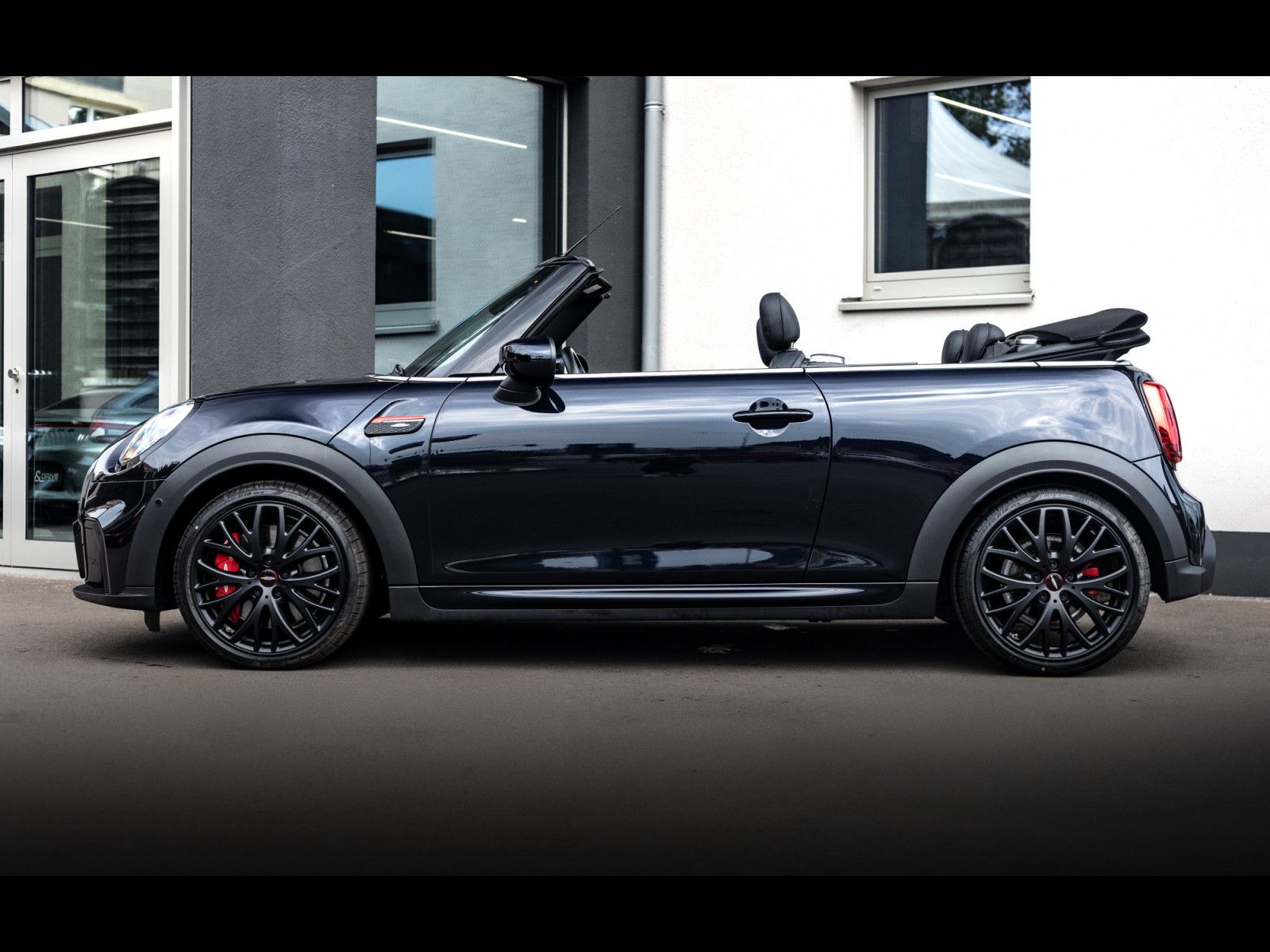 MINI John Cooper Works Cabrio AUTO°BUSINESS°CARPLAY imagem 2