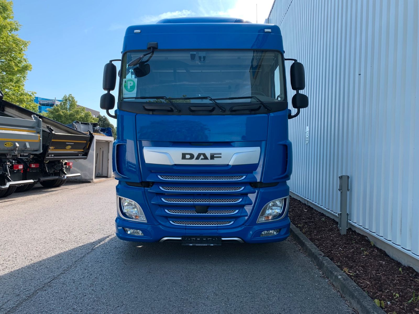 Fahrzeugabbildung DAF FT XF 480 SC LD
