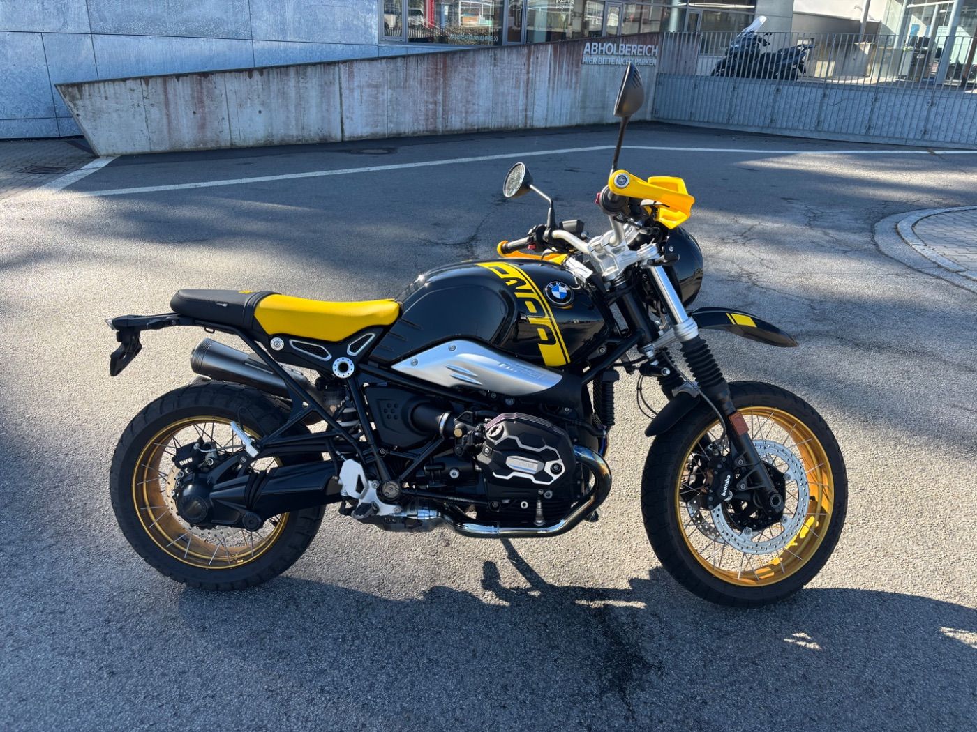 Fahrzeugabbildung BMW R nine t Urban GS 40 Jahre Sondermodell Top Zust