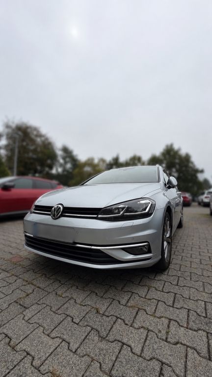 Image of Volkswagen Golf