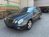 Mercedes-Benz E 200 Kompressor Avantgarde - Mercedes-Benz E 200 in Karlsruhe