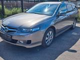 Honda Accord Tourer 2.2 i-CTDi Sport 30 Jahre Tüv04-28 - Honda Accord: 2.3
