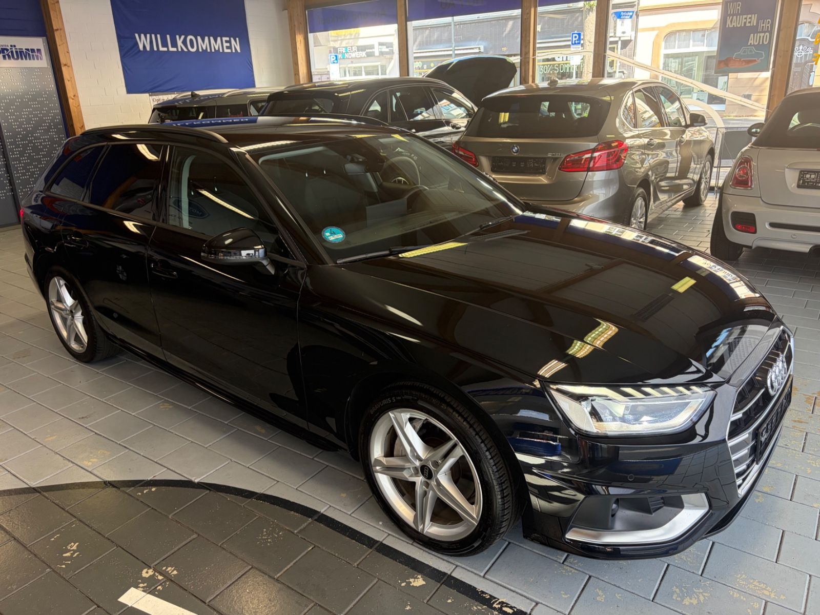 Audi A4 Avant 40 TDI advanced Standheiz/LED/el-Heckkl