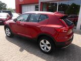Volvo XC40 Momentum*Kamera*virtual*h/k-Sound*Navi*LED - rote Volvo XC40