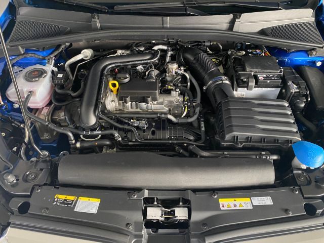 Fabia Tour 1.0 TSI LED+KAMERA+SHZ+EPH