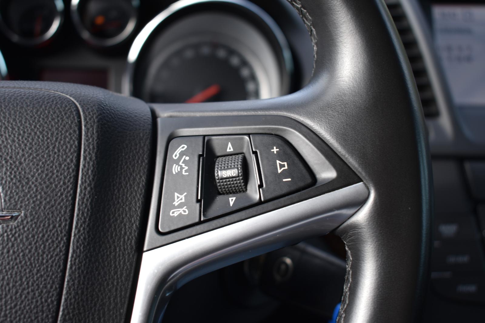 Opel Insignia 2011 — фото 21