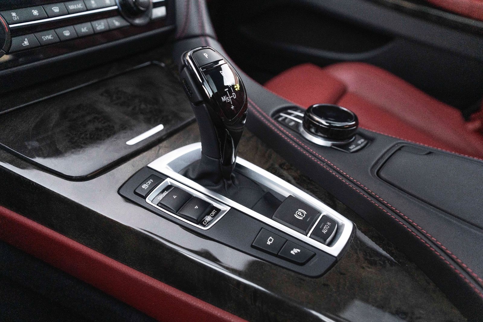 Fahrzeugabbildung BMW 640i GC M-SPORTPAKET HUD H&K LED KAM ALC TOTW