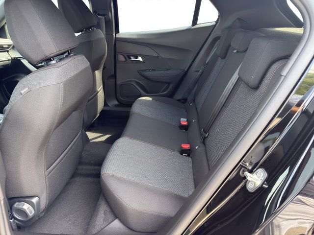 Peugeot 2008 1.2 Benzin 100 Business Kam.+LED+Navi+SHZ