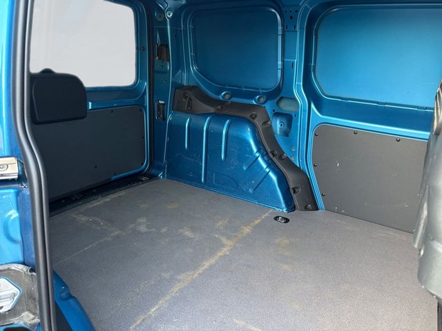 Caddy 2.0 TDI Cargo *AHK*SHZ*PDC*DAB*APP-CONNECT