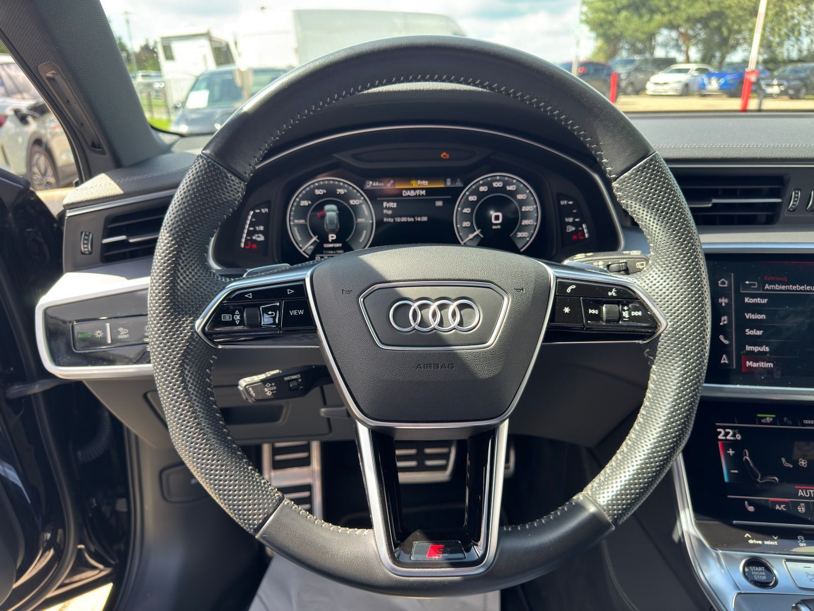 Fahrzeugabbildung Audi A6 55e qauttro S-Line*360°Cam*20Zoll*B&O*Pano*HD