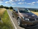 Volkswagen Touran Cross 2,0 TDI 140, PS, erster Hand ... - Volkswagen Touran mit Diesel-Antrieb: 140 Ps